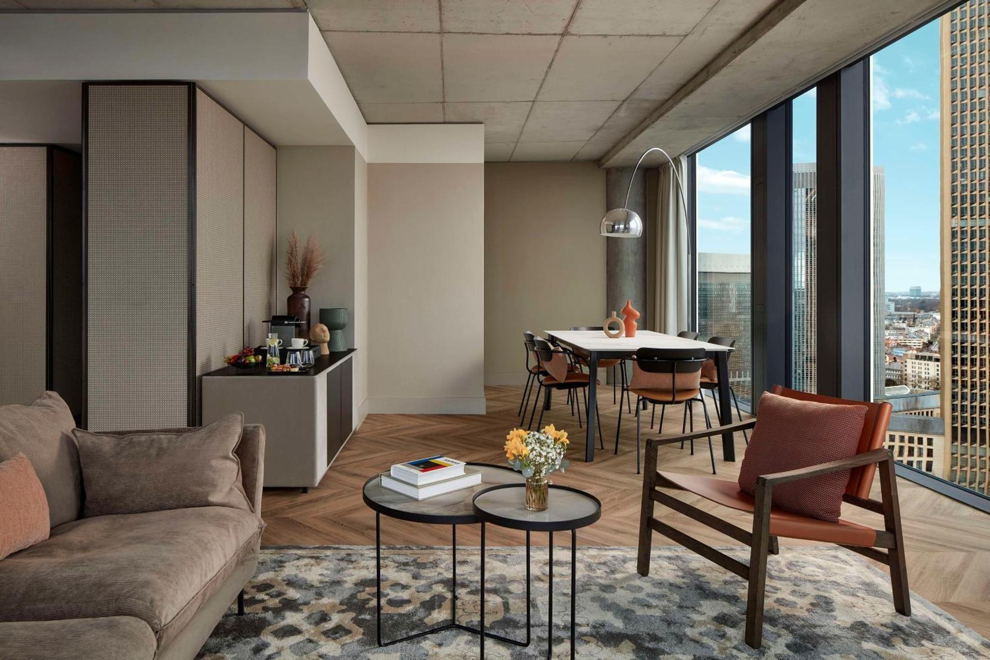 Отель Nh Collection Frankfurt Spin Tower 4*