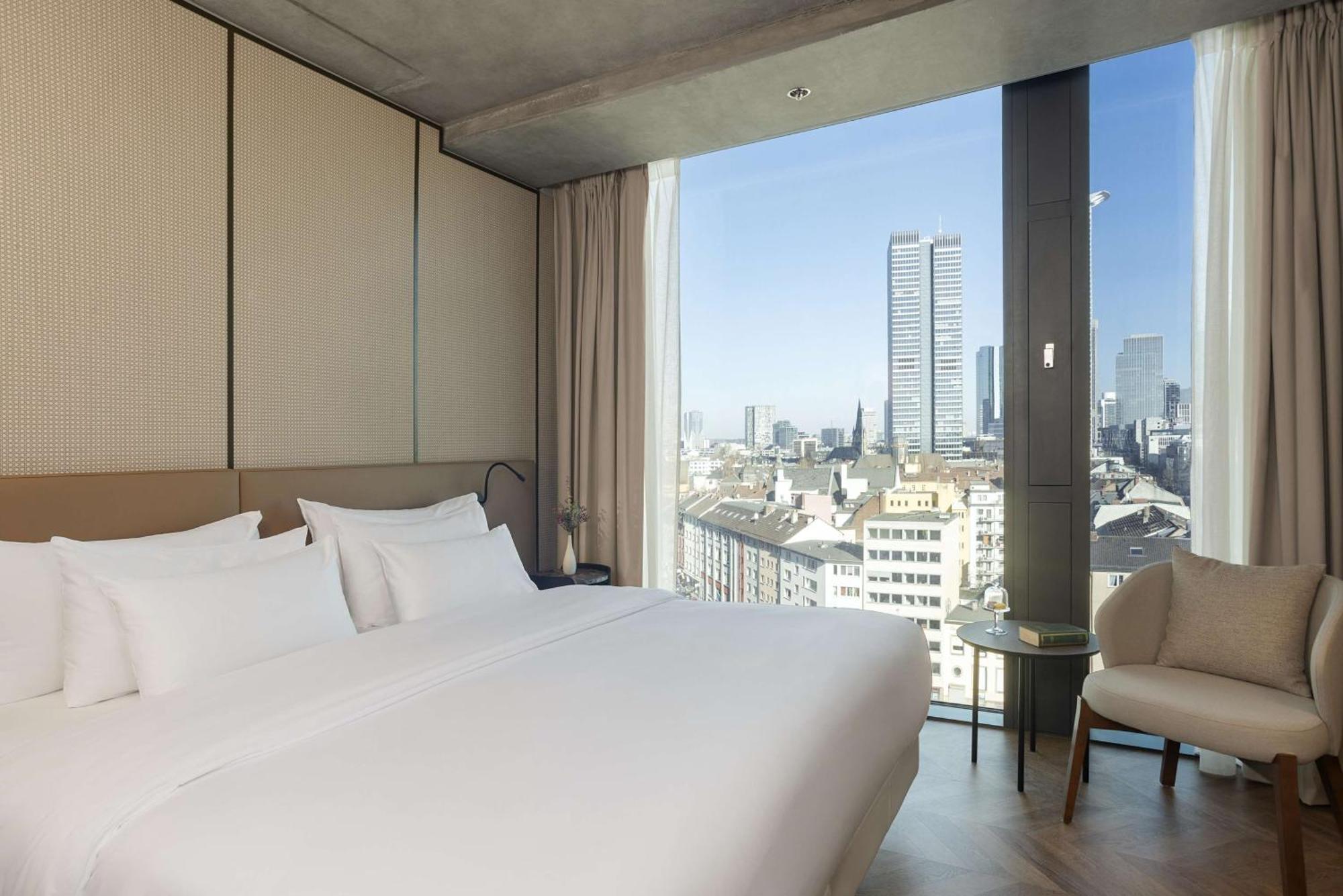 Nh Collection Frankfurt Spin Tower Отель